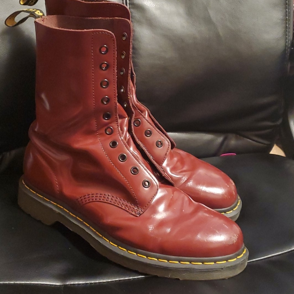 1490 Doc Martens boots